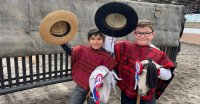 Los más pequeños disfrutaron con el Caballito de Palo en el Nacional Escolar