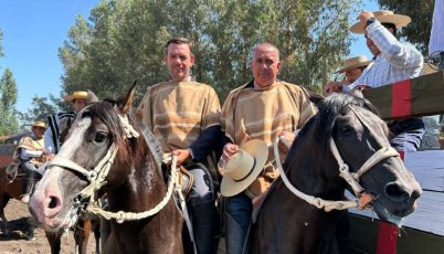 Santa Bernardita lideró los festejos de la última serie libre de Calle Larga