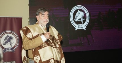 Gonzalo Cardemil expuso sobre estudio genético del origen del Caballo Chileno