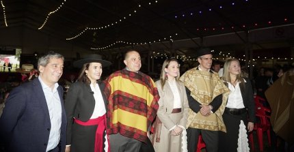 Gran ceremonia de inauguración vivió la Semana de la Chilenidad en el Parque Padre Hurtado