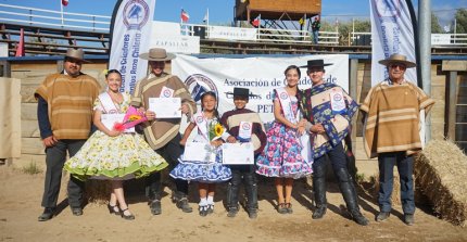 Exposición y Cueca tuvo la familiar jornada en el Parque Catapilco