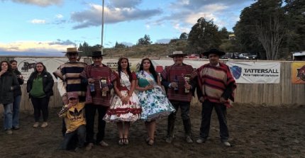 Humberto Vidal y Franco Díaz se quedaron con el Rodeo Libre de Bahía Murta en Puerto Tranquilo