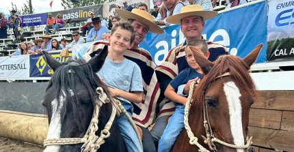 Sergio Tobías Labbé celebró un cumpleaños soñado: Junto a su familia y premiado para el Nacional
