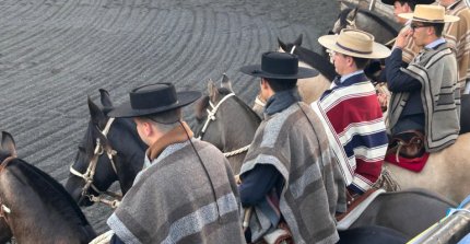 Nacional Universitario tendrá entrada liberada para mujeres y niños el domingo