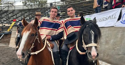 Pacheco y Ramírez celebraron su amistad con un triunfo en la Primera Libre del Universitario