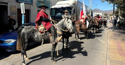 Criadores de Limarí participaron en hermoso desfile del 195° Aniversario de Ovalle