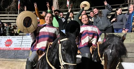Josefina Easton y Josefina Lepez por su título nacional: Logramos lo que todas queremos
